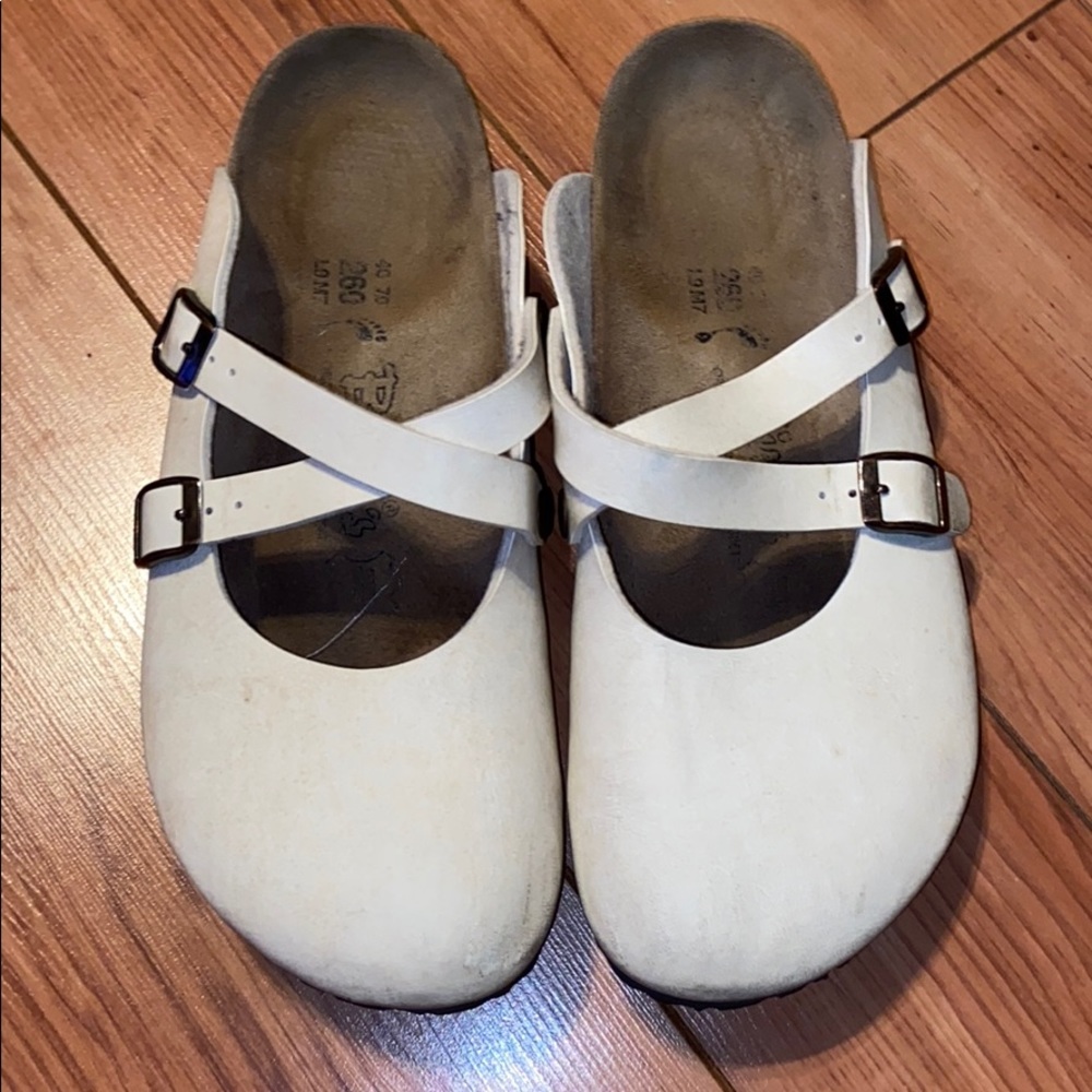 Birkenstock shoes 🖤